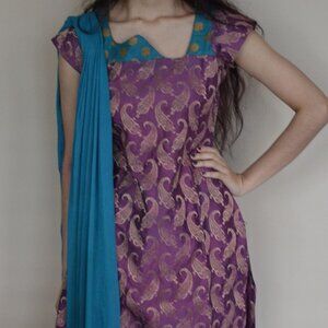 *** CUSTOM TAILORED SALWAR KAMEEZ NEW Size XS - S + FREE GIFT***